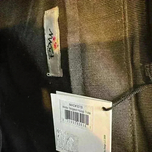 NWT Mad by Design Handcrafted Eco Friendly Bamboo Bag with wooden Handle - Picture 5 of 12